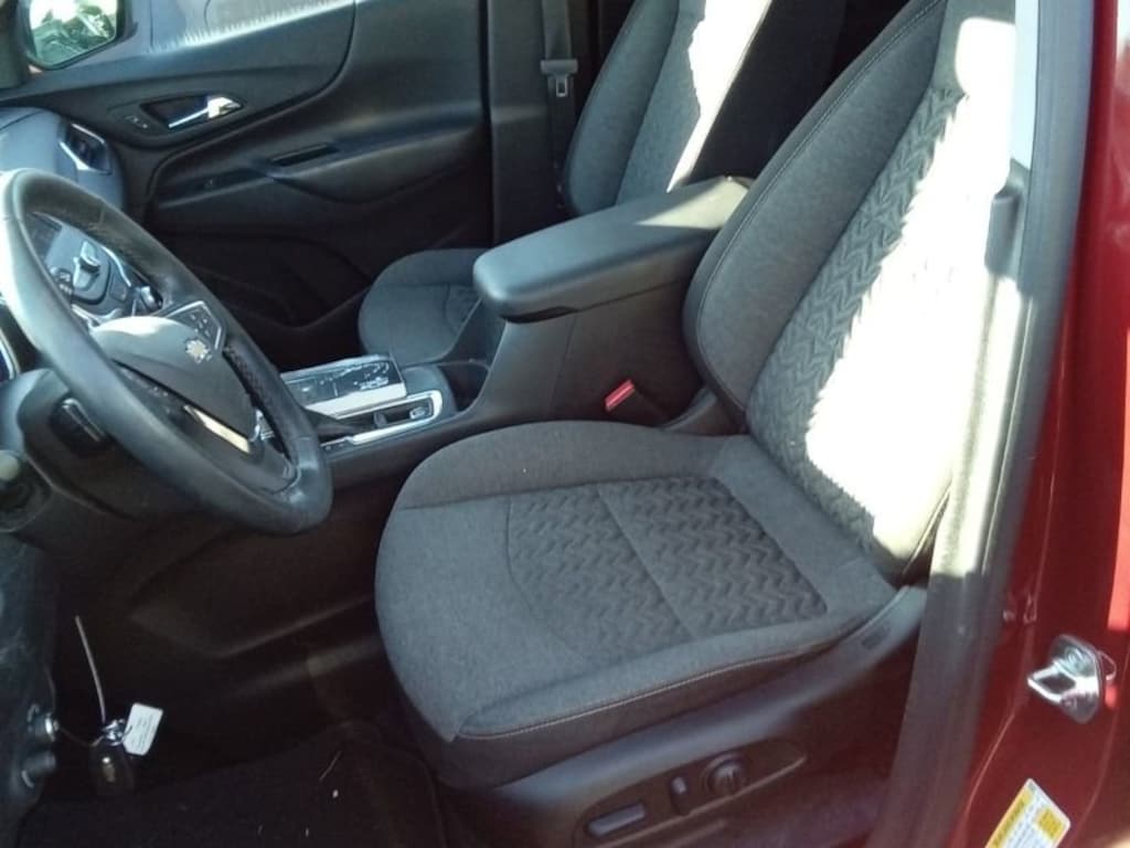 Used 2024 Chevrolet Equinox LT SUV