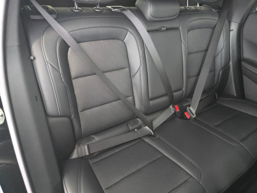 2027 Chevrolet Equinox LT - Photo 19