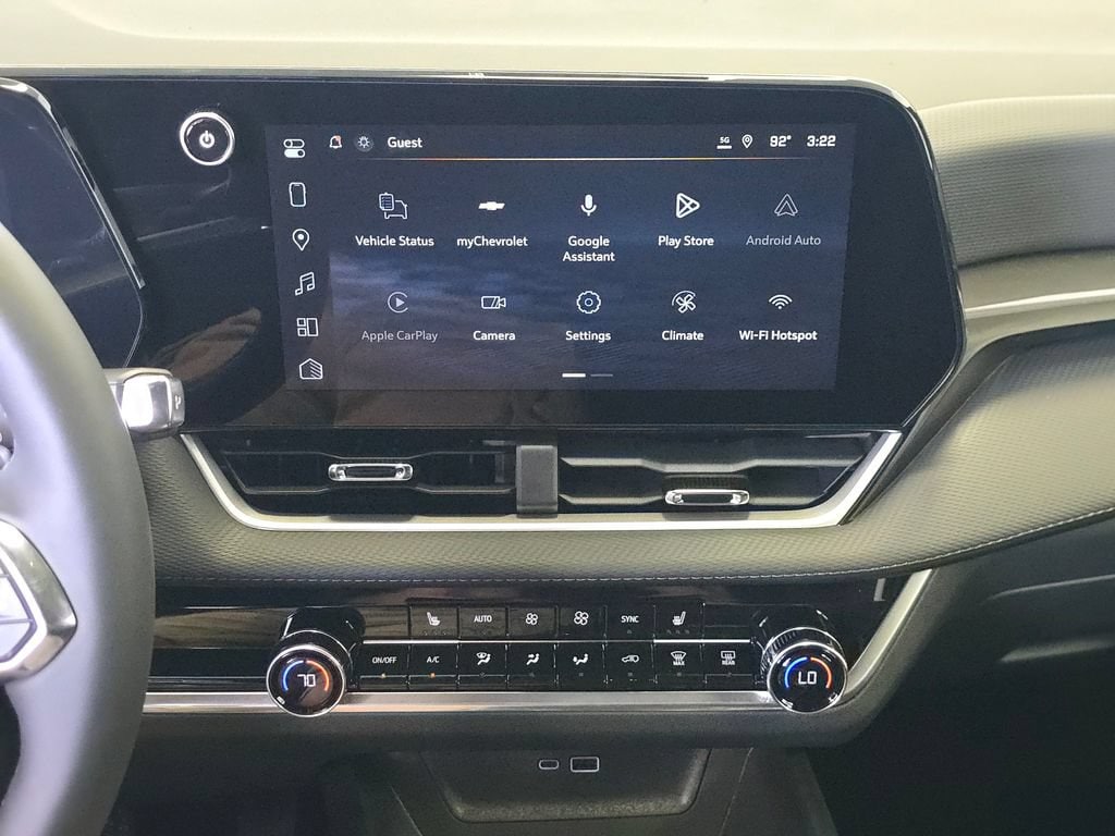 2027 Chevrolet Equinox LT - Photo 24