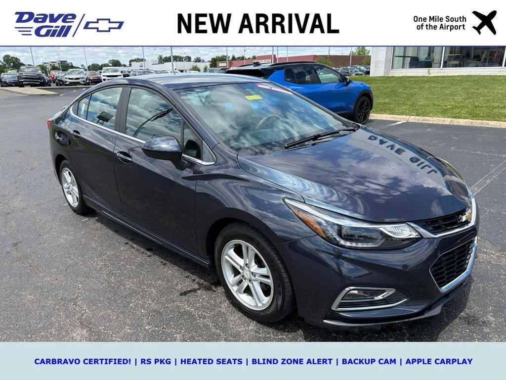 2016 Chevrolet Cruze LT FWD photo