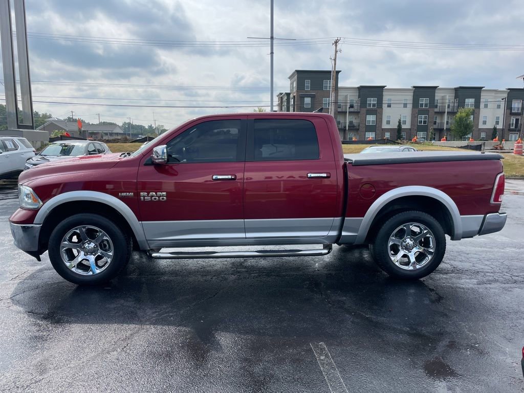 2015 Ram 1500 Laramie photo 3