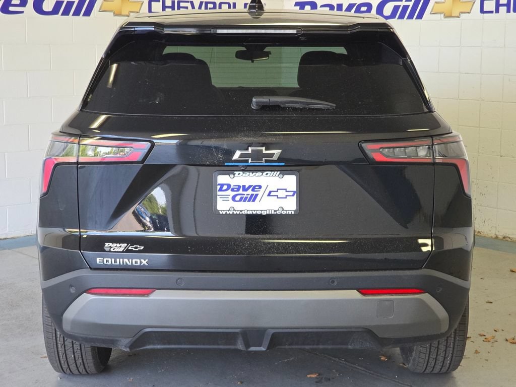 2027 Chevrolet Equinox LT - Photo 13
