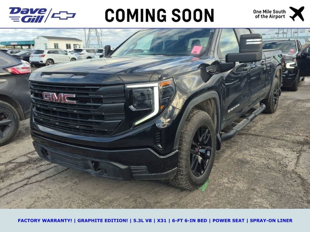 2024 GMC Sierra Pro 4WD Crew Cab Short Box's photo