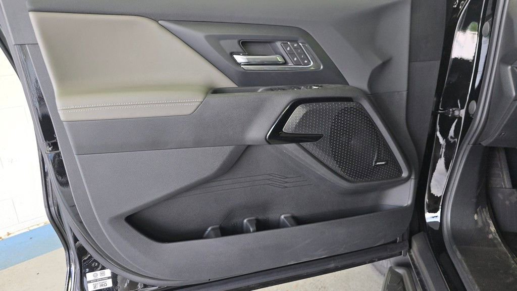 2026 Chevrolet Silverado EV Trail Boss - Photo 24