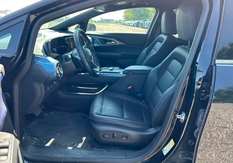 Used 2024 Chevrolet Equinox EV LT with VIN 3GN7DLRR4RS285921 for sale in Columbus, OH