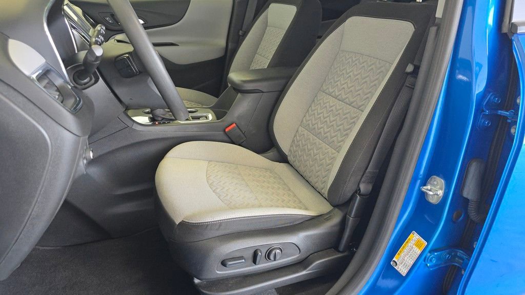 2024 Chevrolet Equinox LS photo 4