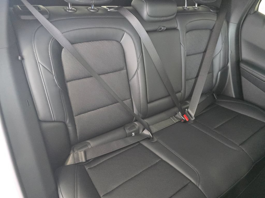 2027 Chevrolet Equinox LT - Photo 19