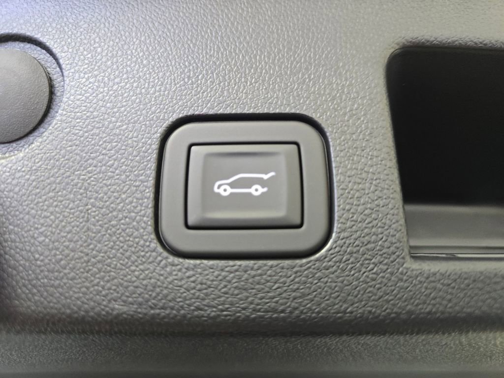 2026 Chevrolet Equinox LT - Photo 20