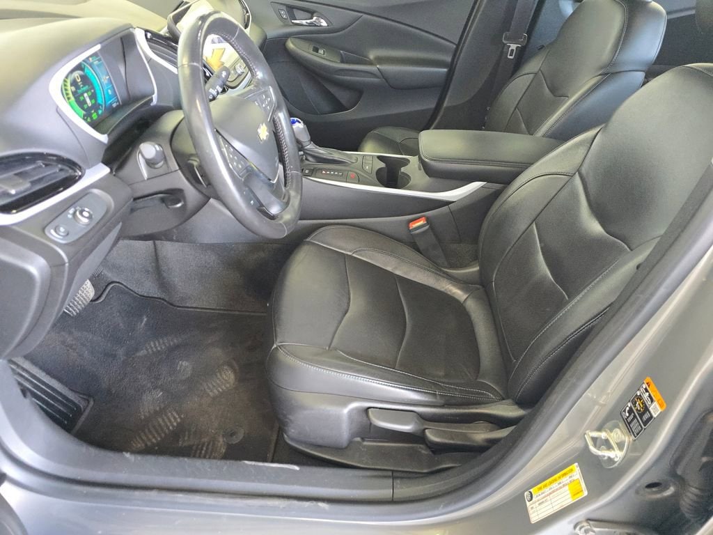 Used 2017 Chevrolet Volt LT Car