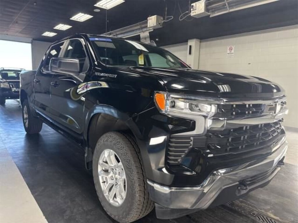 Used 2022 Chevrolet Silverado 1500 LT (2FL) Truck Crew Cab
