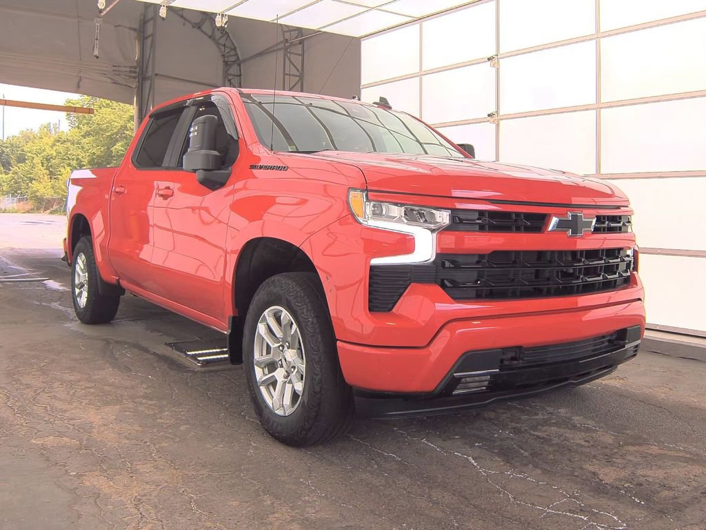 2022 Chevrolet Silverado 1500 RST photo 4