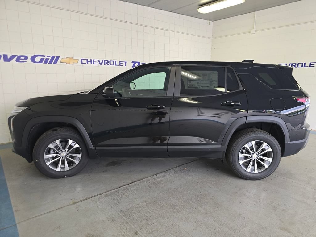 2027 Chevrolet Equinox LT - Photo 11