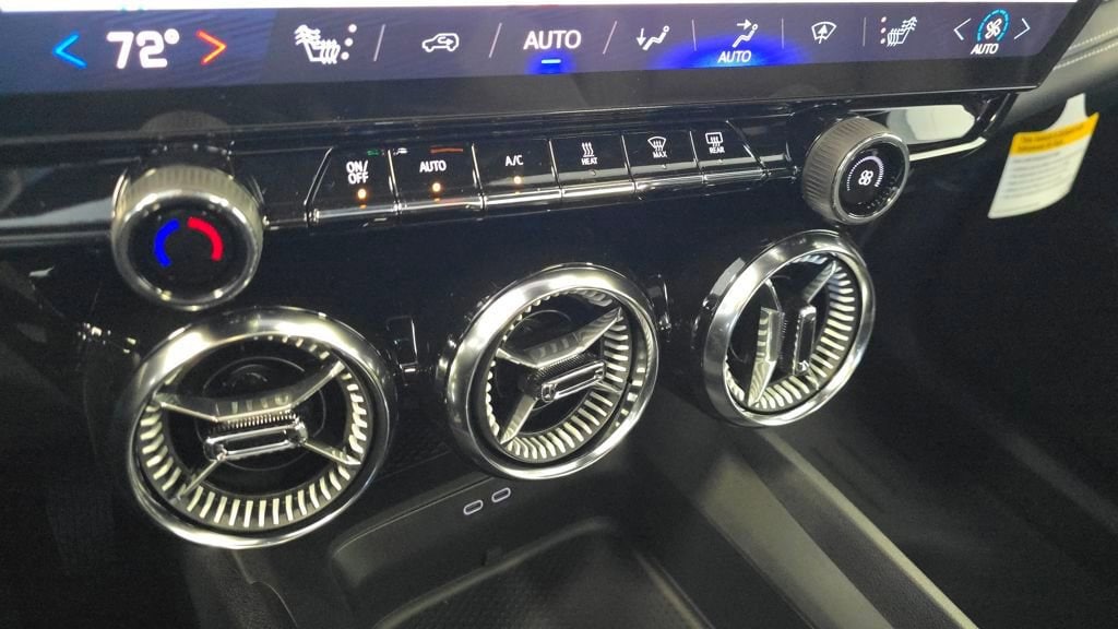 2026 Chevrolet Blazer EV LT - Photo 11