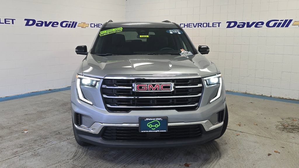 Used 2025 GMC Acadia Elevation SUV