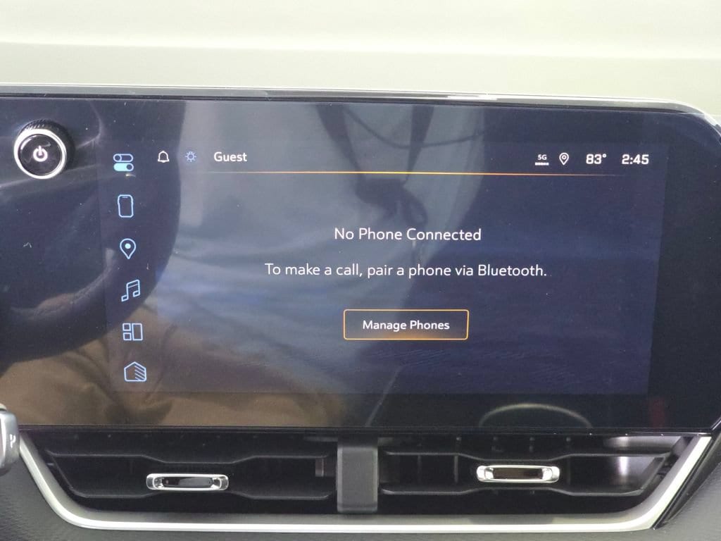 2027 Chevrolet Equinox LT - Photo 8