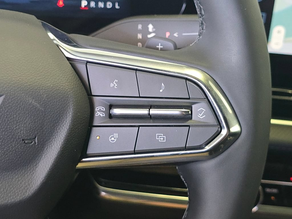 2027 Chevrolet Equinox LT - Photo 28