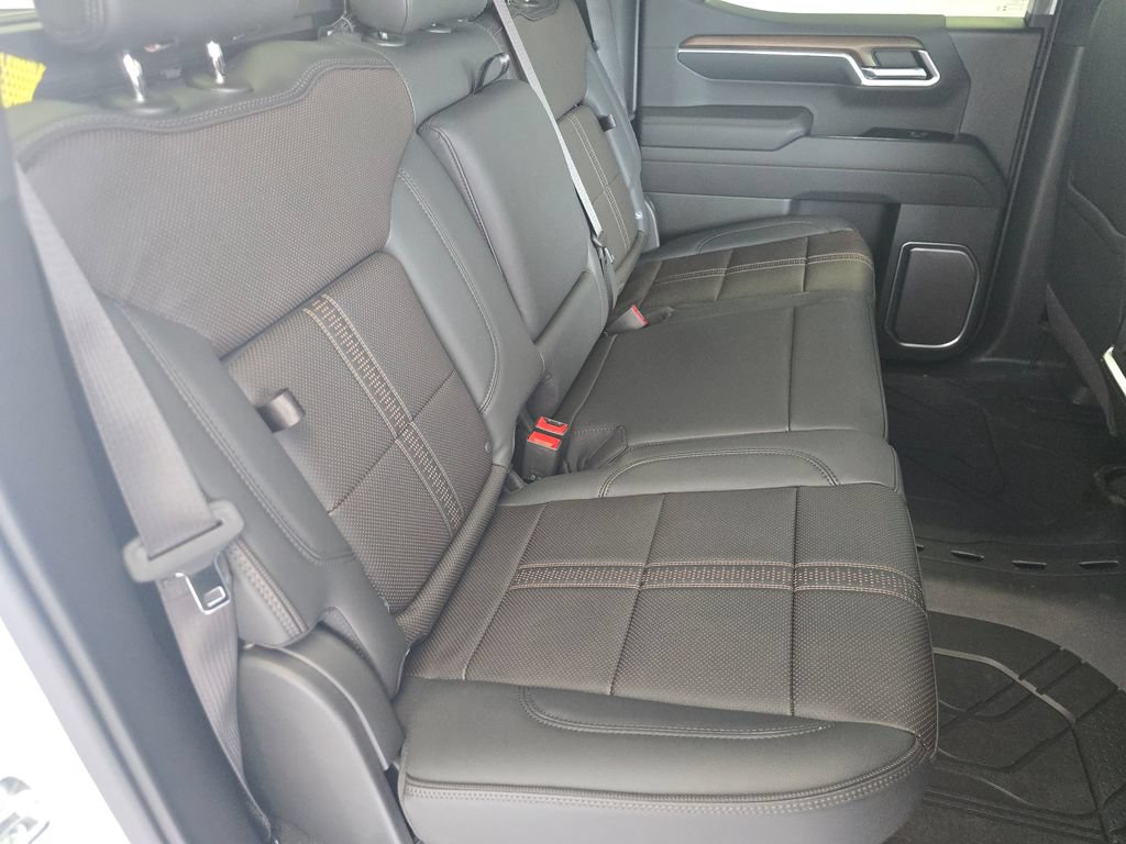 2026 Chevrolet Silverado 1500 High Country - Photo 20