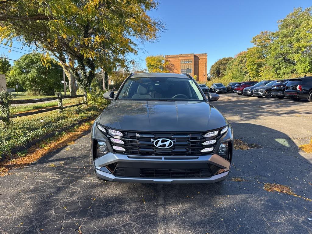 2026 Hyundai Tucson SEL photo 2
