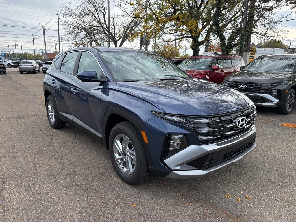 2026 Hyundai Tucson SE's photo