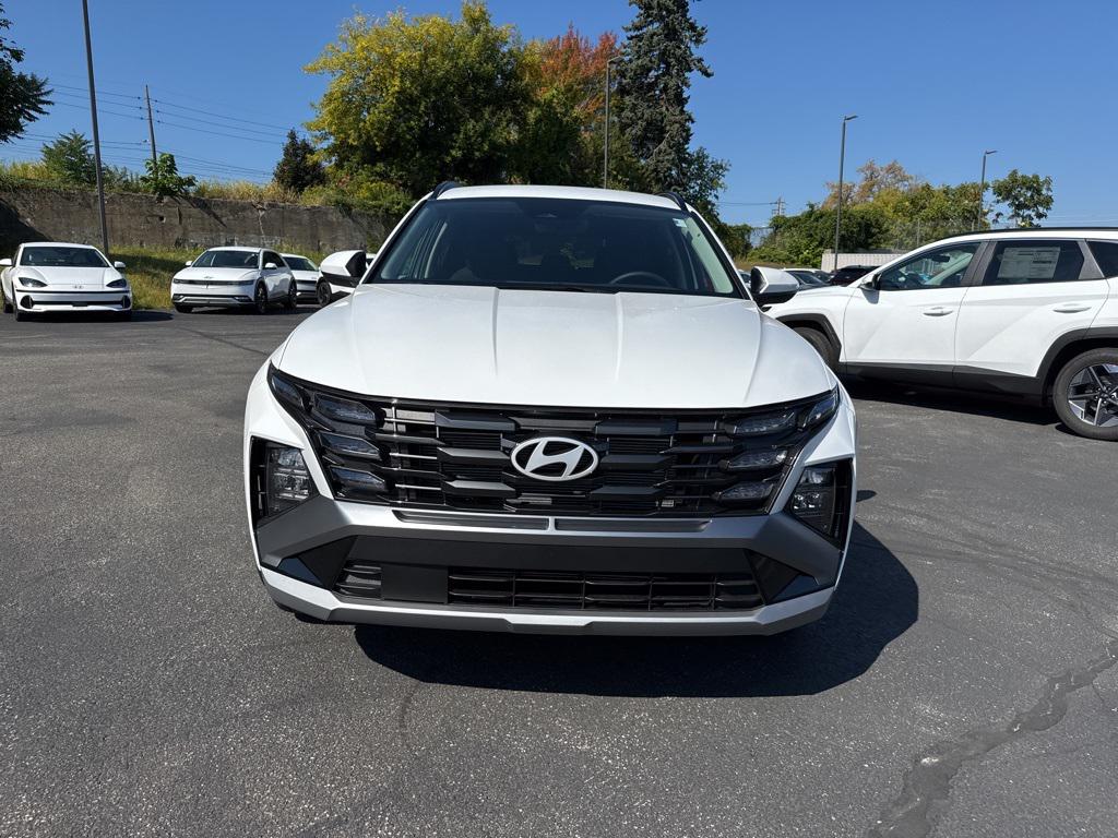 2026 Hyundai Tucson SEL photo 2