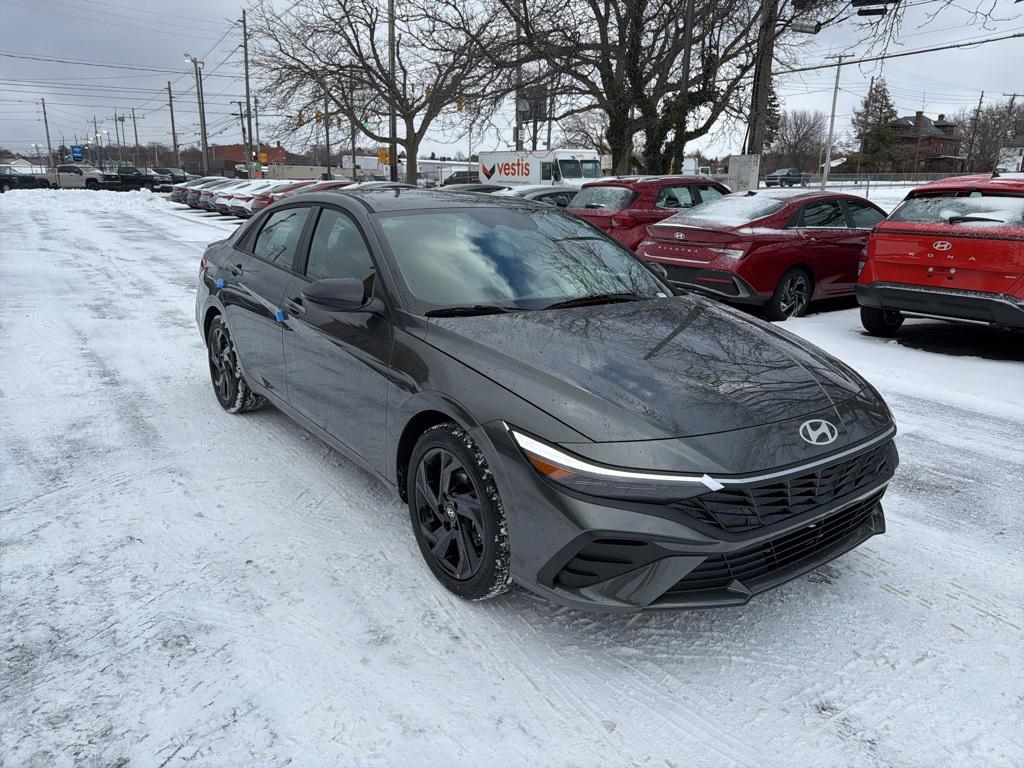 2026 Hyundai Elantra SEL's photo