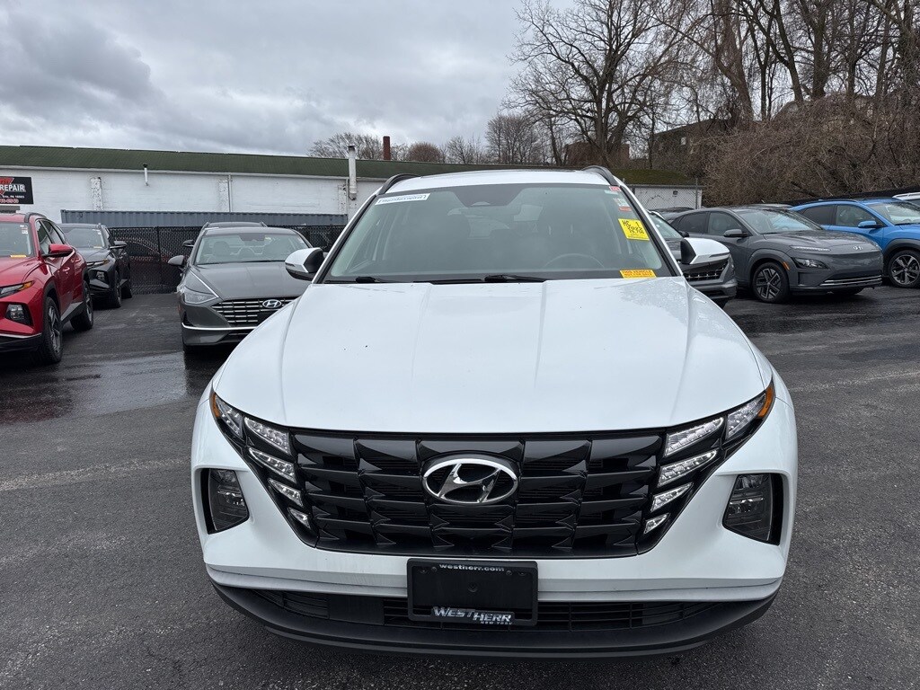 2022 Hyundai Tucson SEL Convenience photo 2
