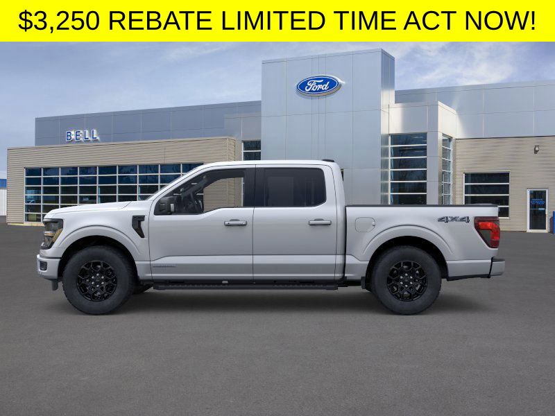 2025 Ford F-150 XLT photo 3