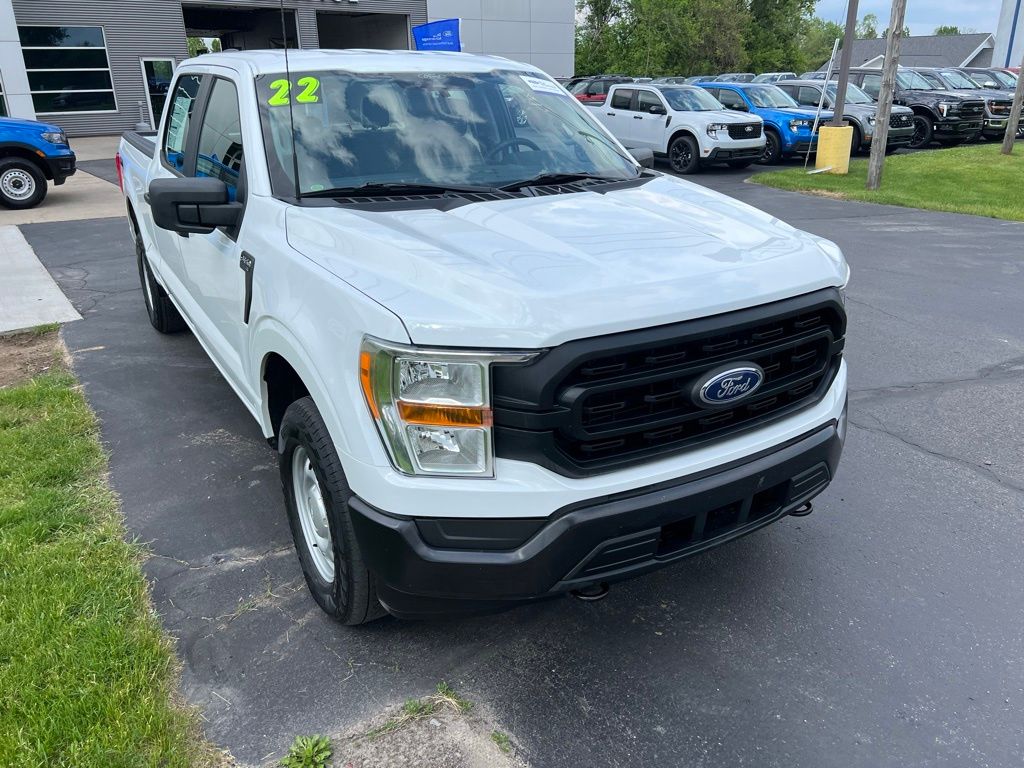2022 Ford F-150 XL photo 2