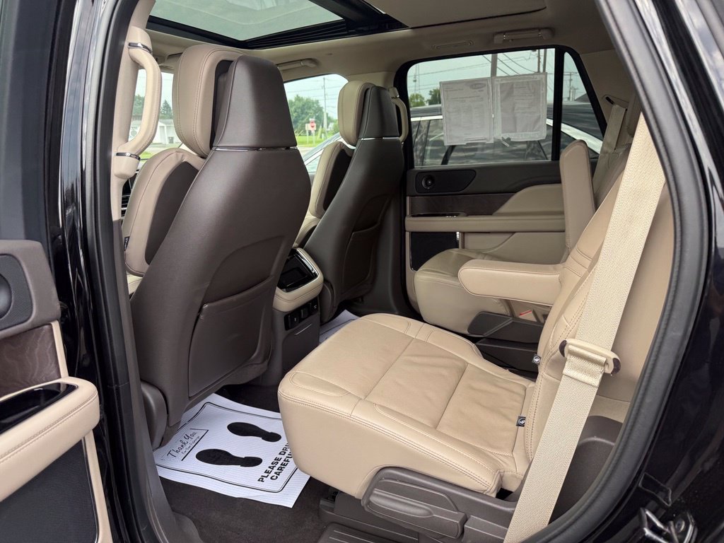 2023 Lincoln Navigator Reserve - Photo 18
