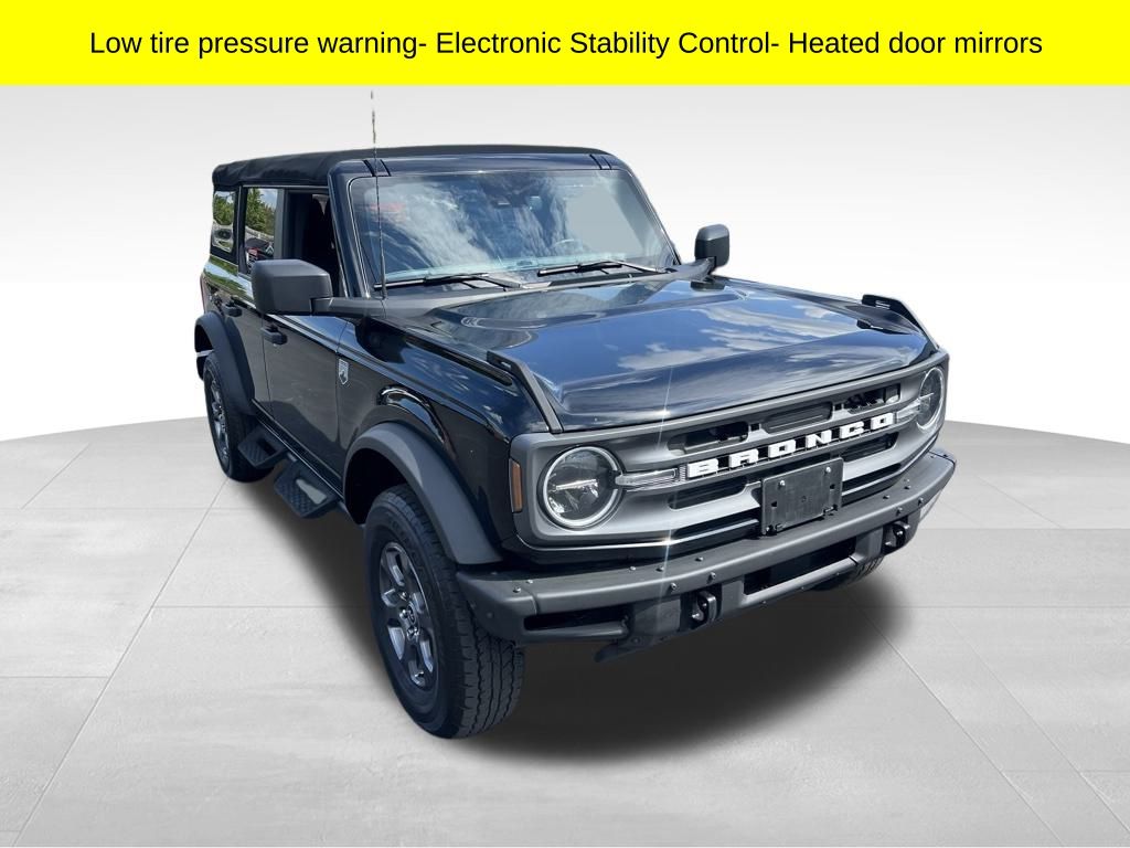 2023 Ford Bronco Big Bend photo 2