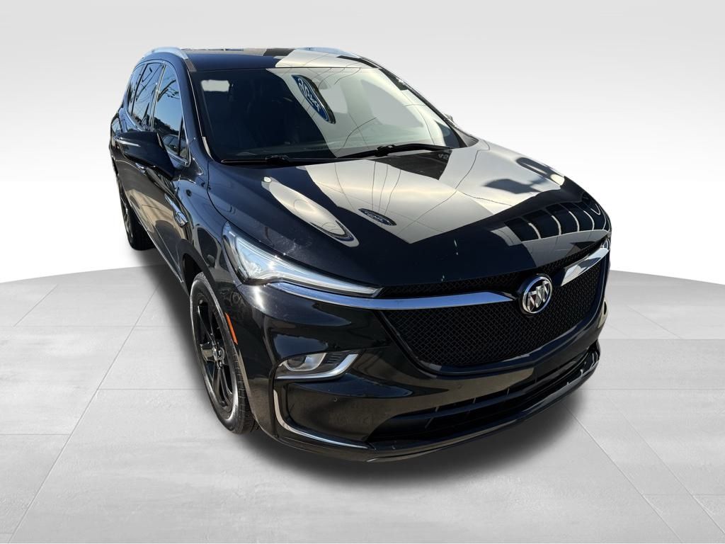 2023 Buick Enclave Essence photo 2
