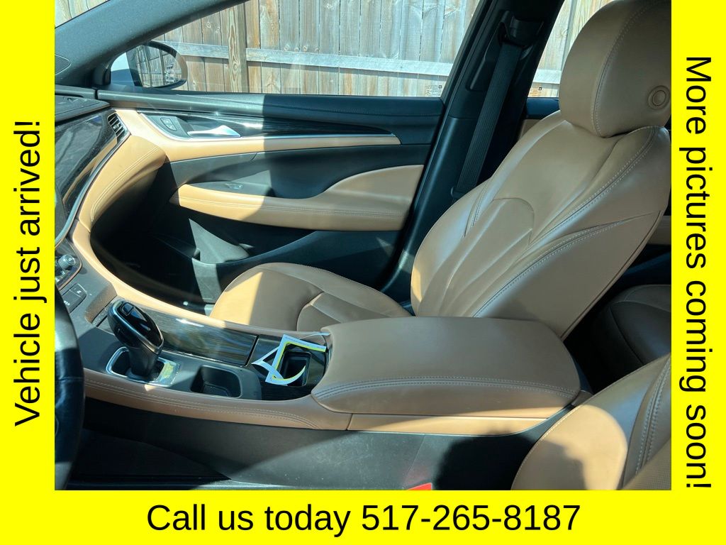 2017 Buick LaCrosse Premium I photo 3