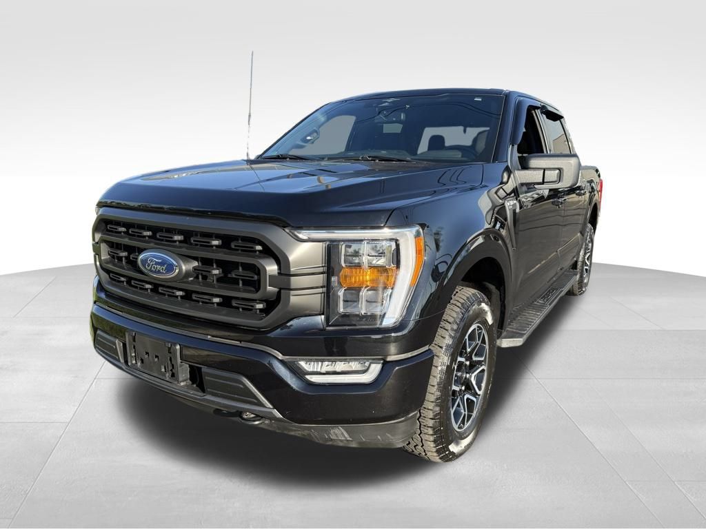 2023 Ford F-150 XLT photo 4