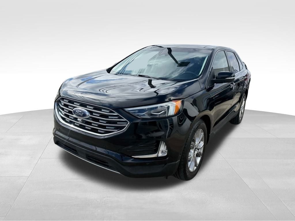 Certified 2019 Ford Edge Titanium SUV