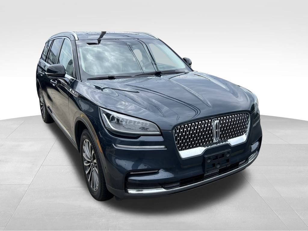 2023 Lincoln Aviator Reserve photo 2