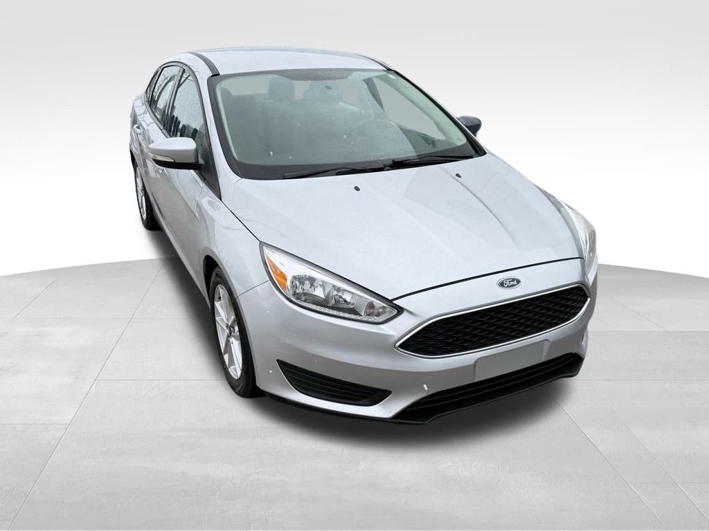 Used 2016 Ford Focus SE Sedan