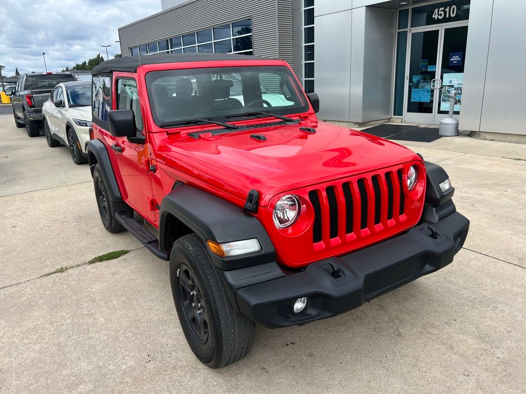 2022 Jeep Wrangler Sport photo 2