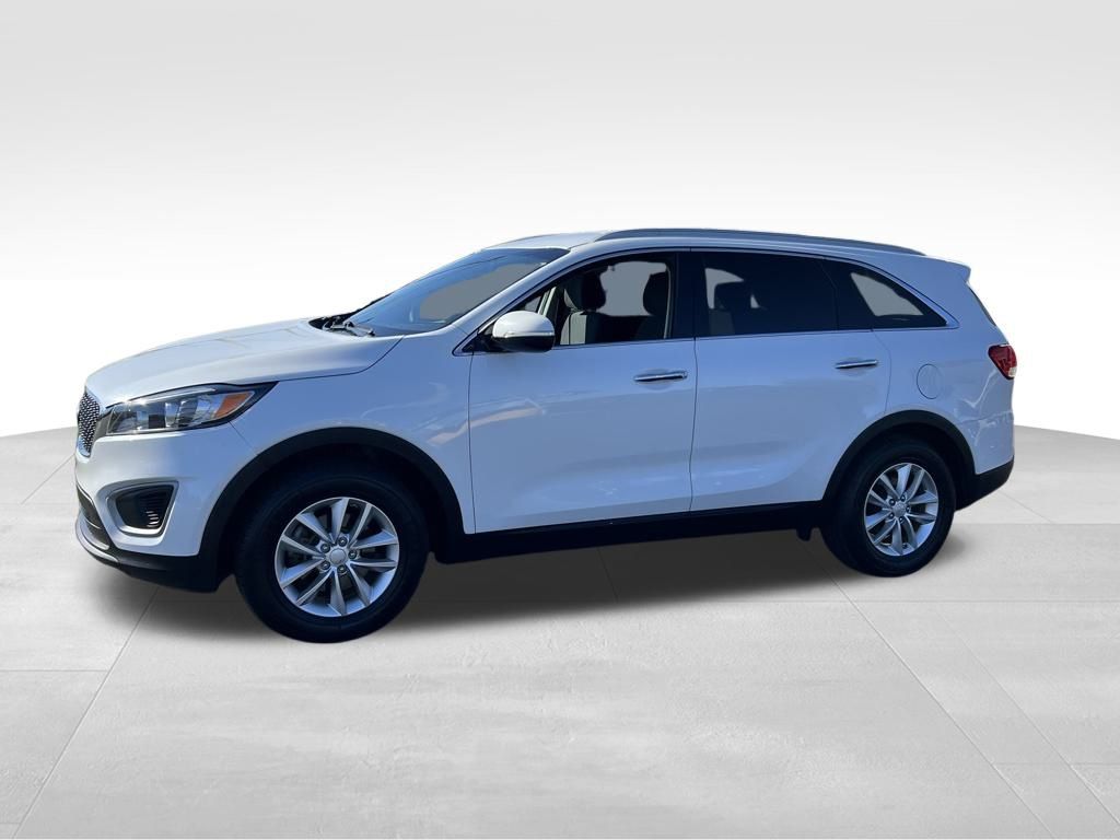2016 Kia Sorento LX photo 2