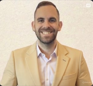 Staff member Jacob Snyder from ID_a45059c406e7