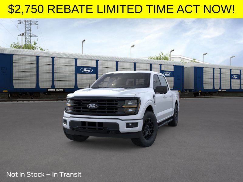 2025 Ford F-150 XLT photo 2