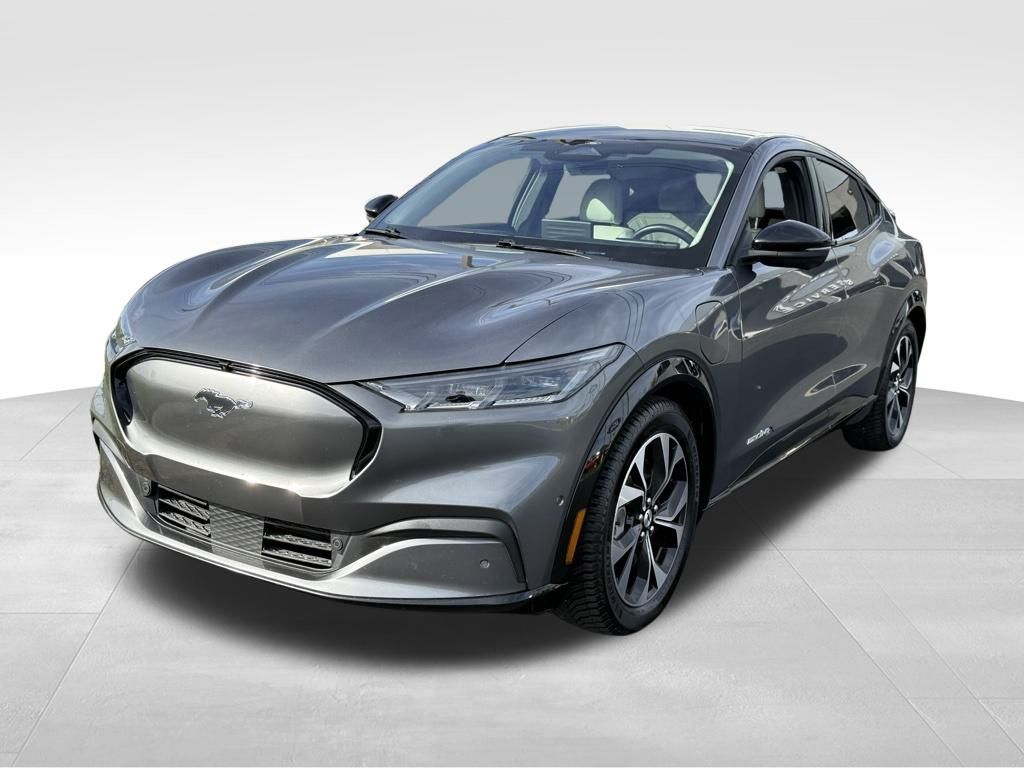 2021 Ford Mustang Mach-E Premium photo 4