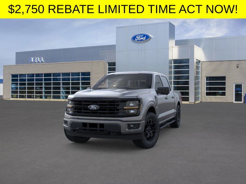 2025 Ford F-150 XLT photo 2