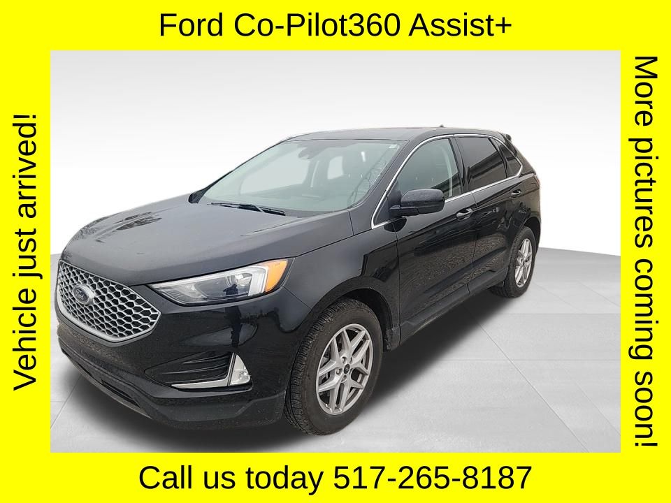 2024 Ford Edge SEL photo 2