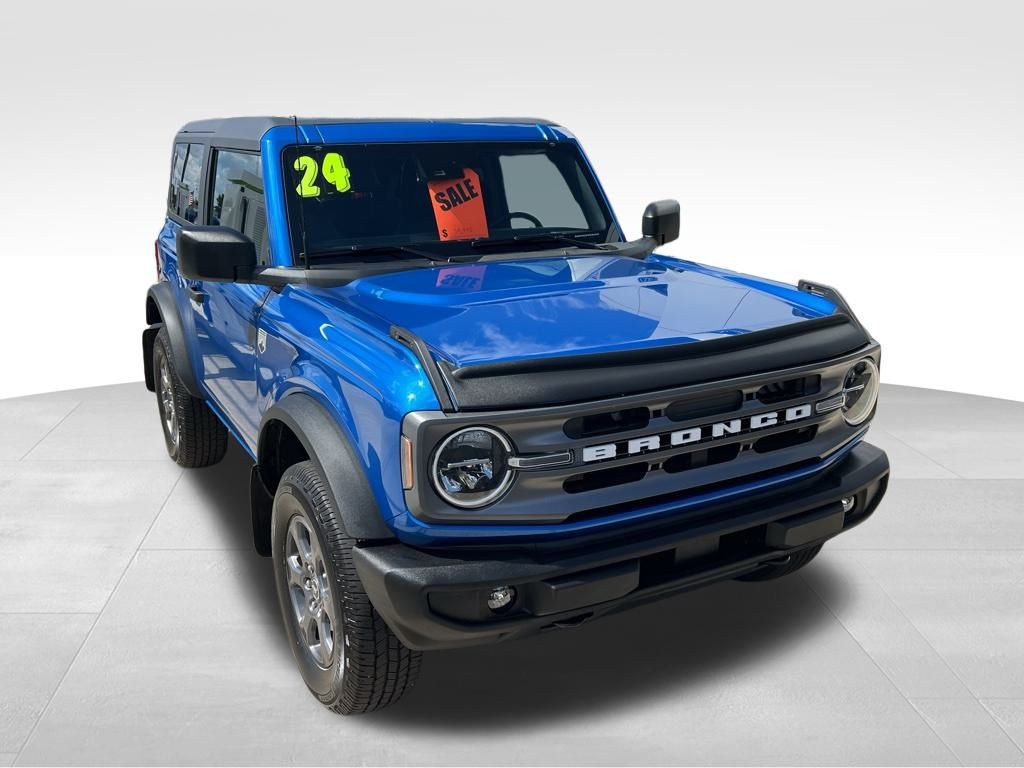 2024 Ford Bronco Big Bend photo 2