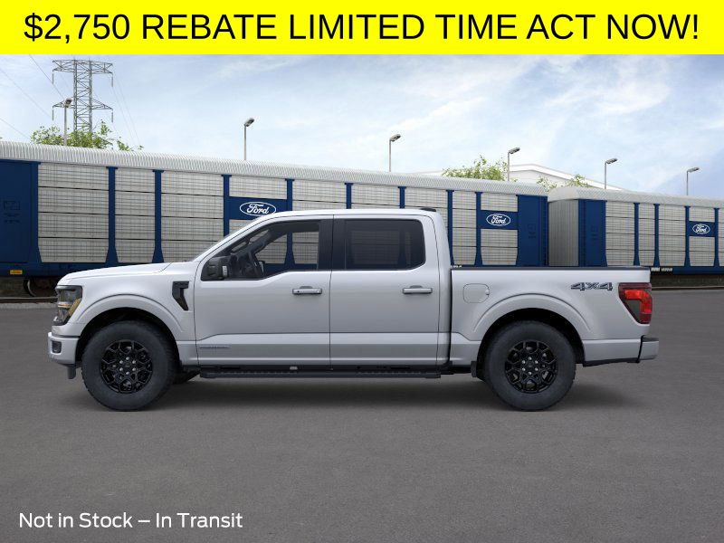 2025 Ford F-150 XLT photo 3