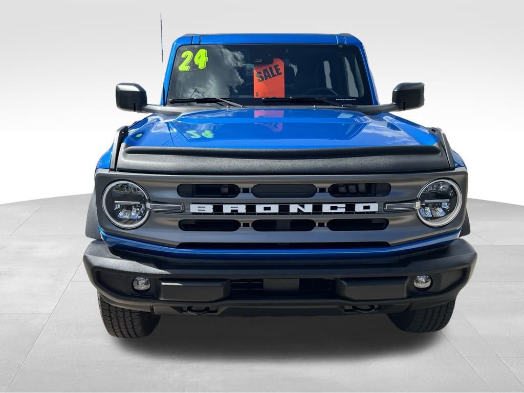 2024 Ford Bronco Big Bend photo 3