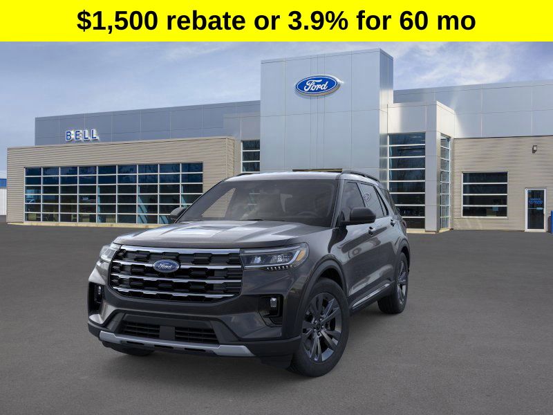 2025 Ford Explorer photo 2