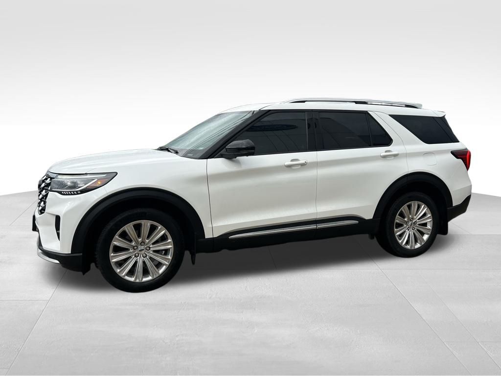 2025 Ford Explorer Platinum photo 3