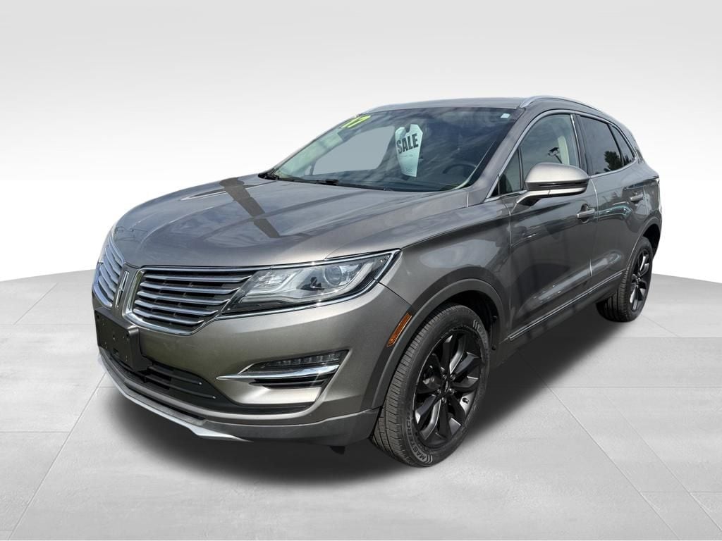 Certified 2017 Lincoln MKC Select with VIN 5LMCJ2D92HUL68174 for sale in Adrian, MI