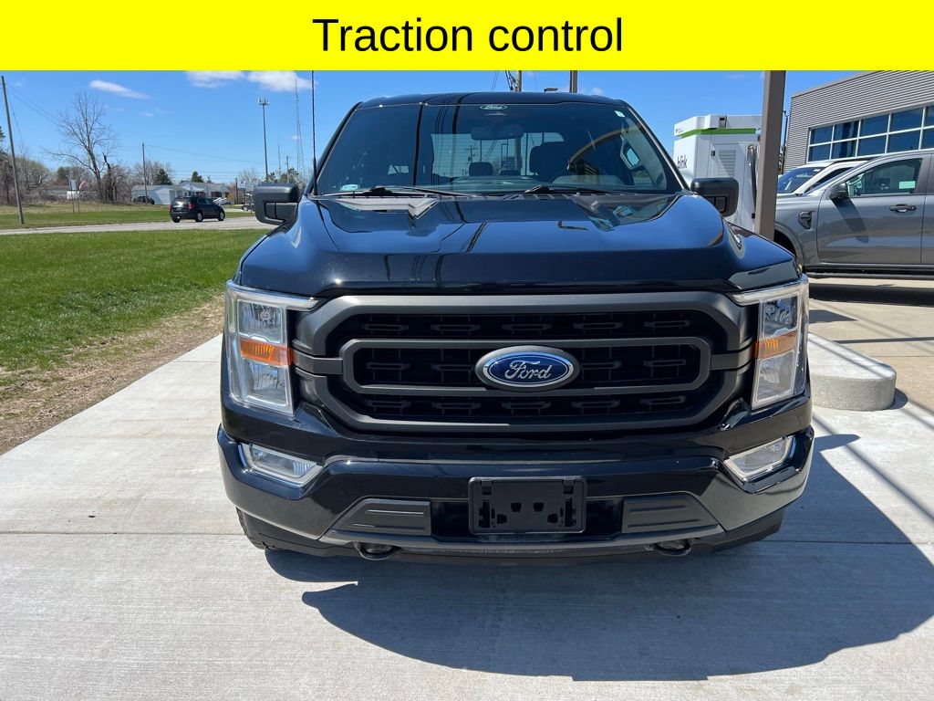 2022 Ford F-150 XLT photo 3